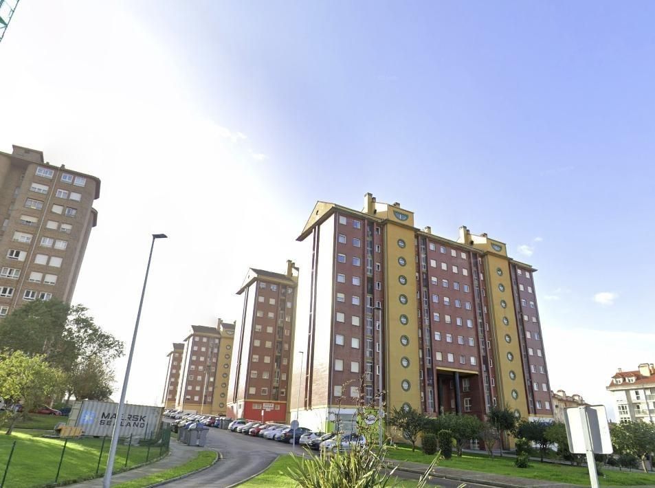 Vista exterior de Piso en venta en Santander con Trastero y Balcón