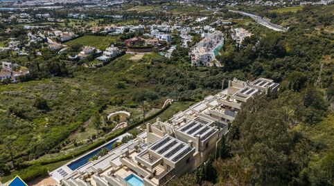 Ático dúplex con piscina privada, en la provincia de Málaga, en la ciudad de Marbella, en la zona de Nueva Andalucía. 4 habitacion, imatge 3