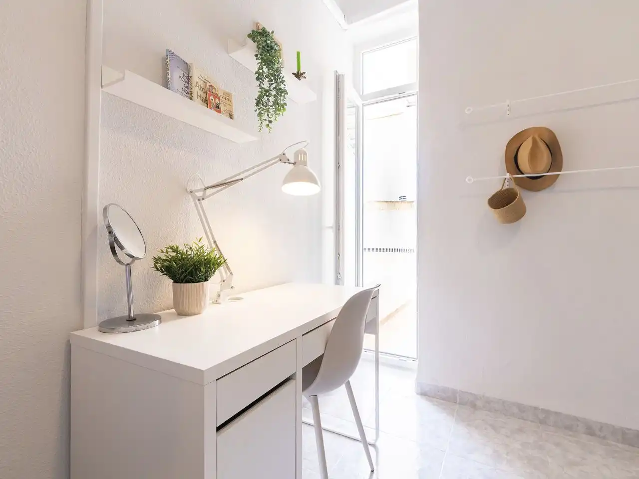 Balcony of Flat for share in Murcia  with Air Conditioner, Heating and Terrace