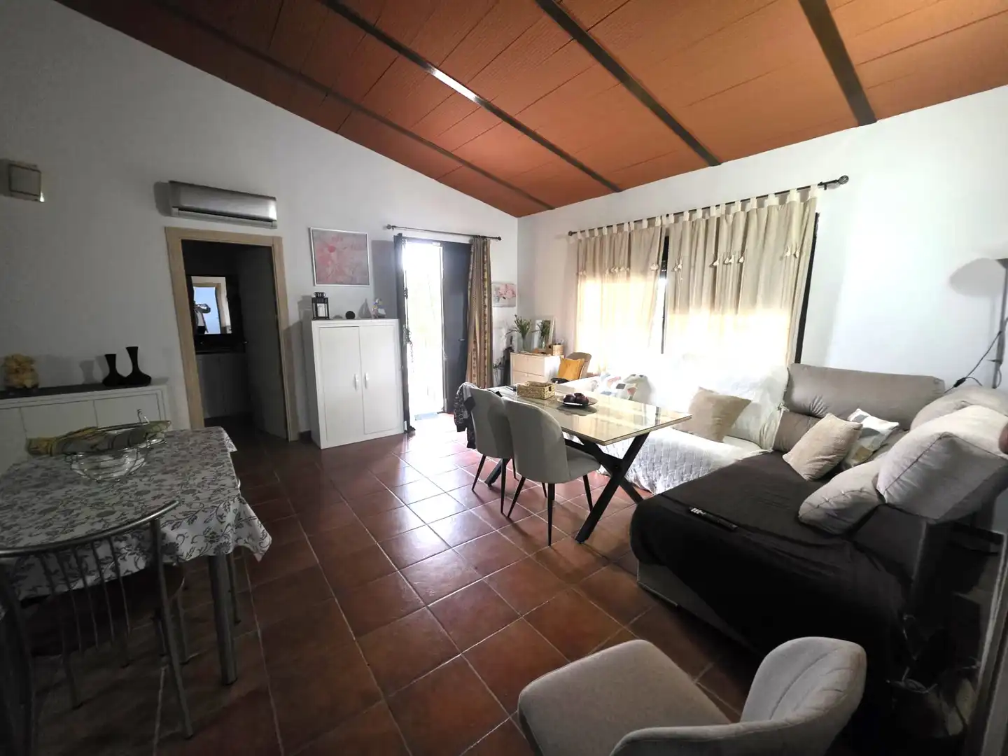 Chalet con piscina en venta en Parque de la Constitución 5a, imagen 4