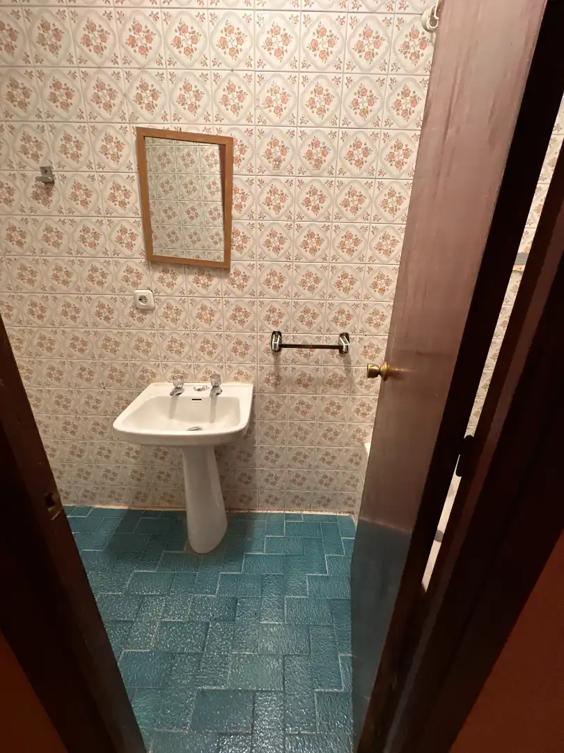 Bathroom of Flat for sale in Cuenca  with Heating, Terrace and Furnished