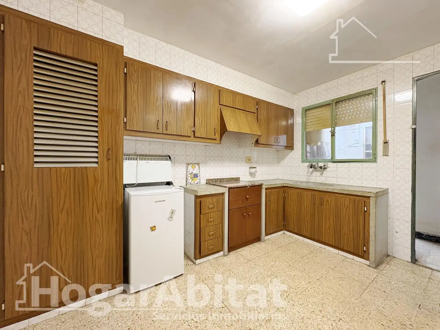 Cuina de Casa o xalet en venda en Tavernes de la Valldigna amb Terrassa i Traster