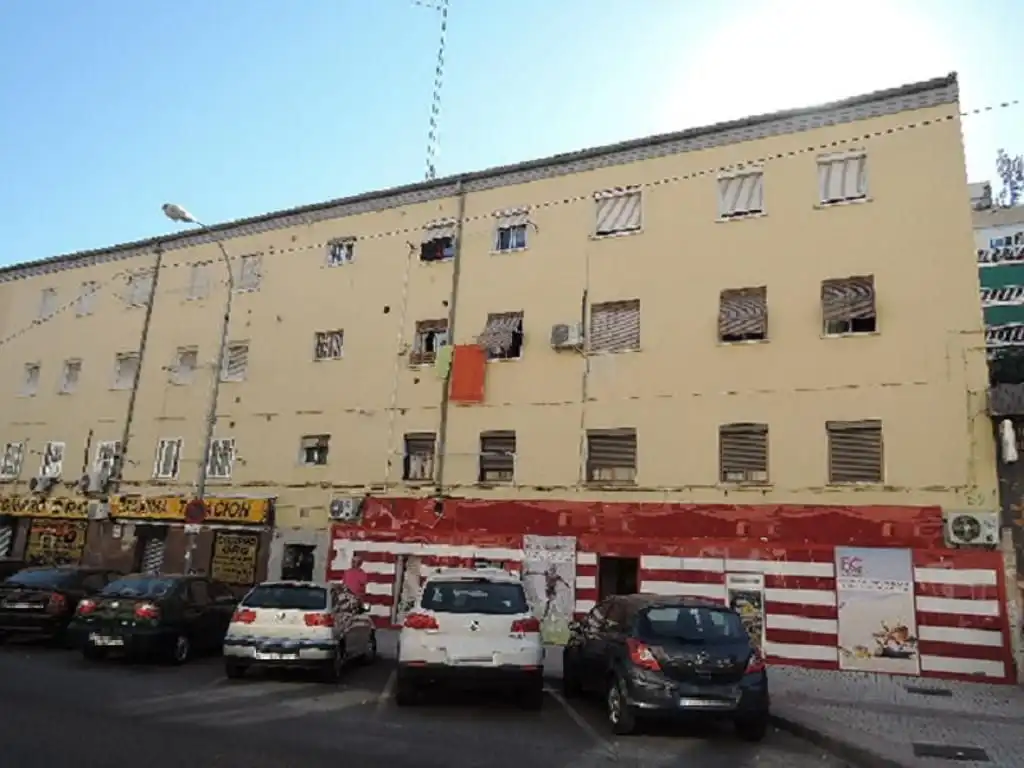 Vista exterior de Piso en venta en Leganés con Calefacción y Trastero