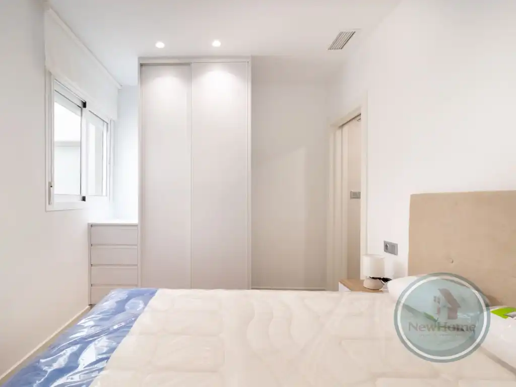Habitación de Piso de alquiler en Elche / Elx con Aire acondicionado, Terraza y Piscina comunitaria
