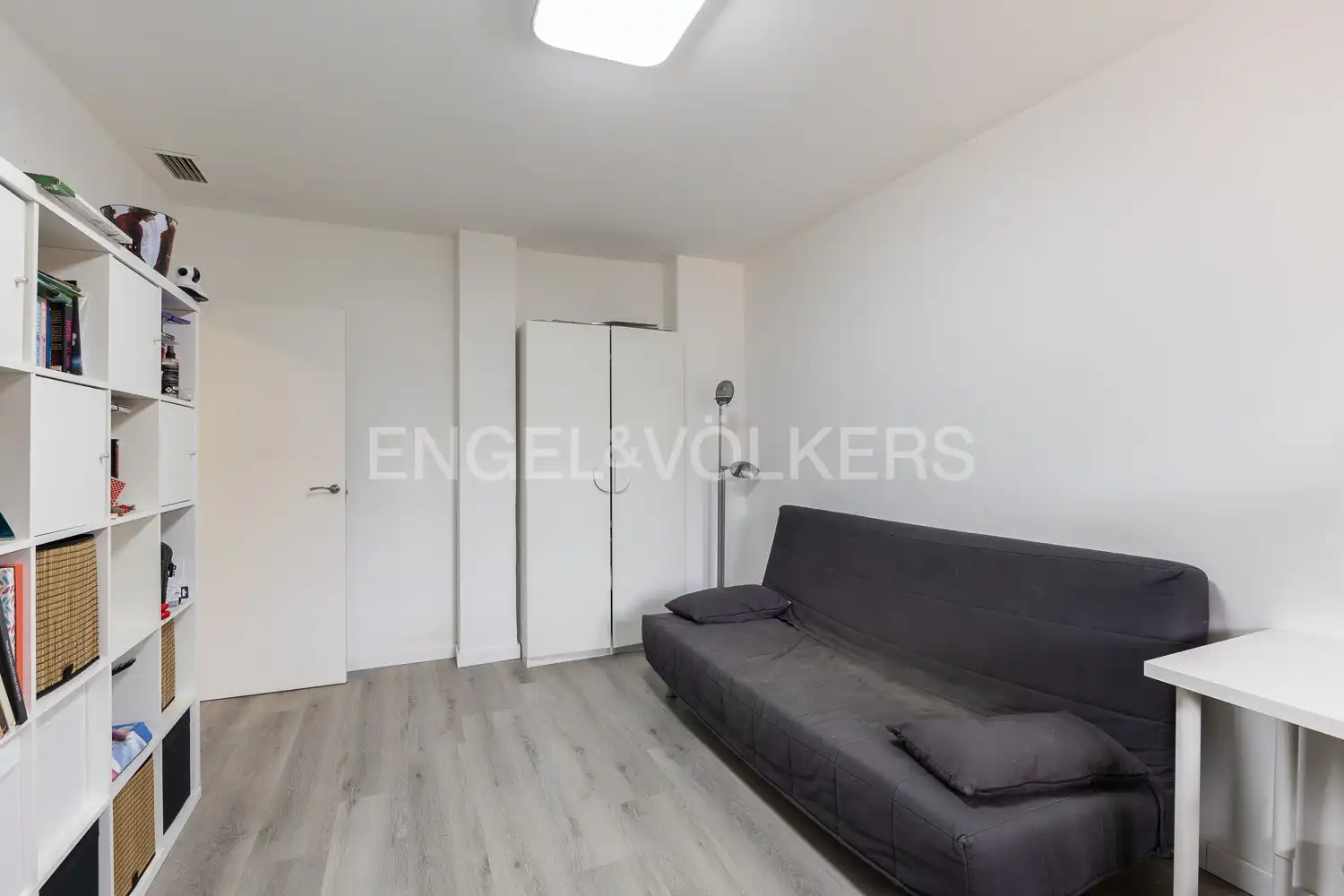 Houses for sale in L'Eliana  with Air Conditioner, Heating and Private garden