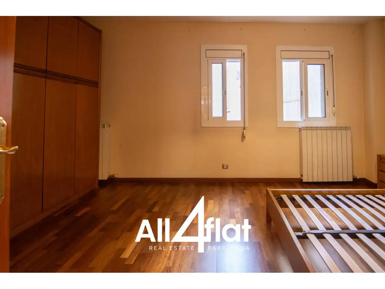 Habitación de Piso de alquiler en Barcelona con Parquet y Balcón