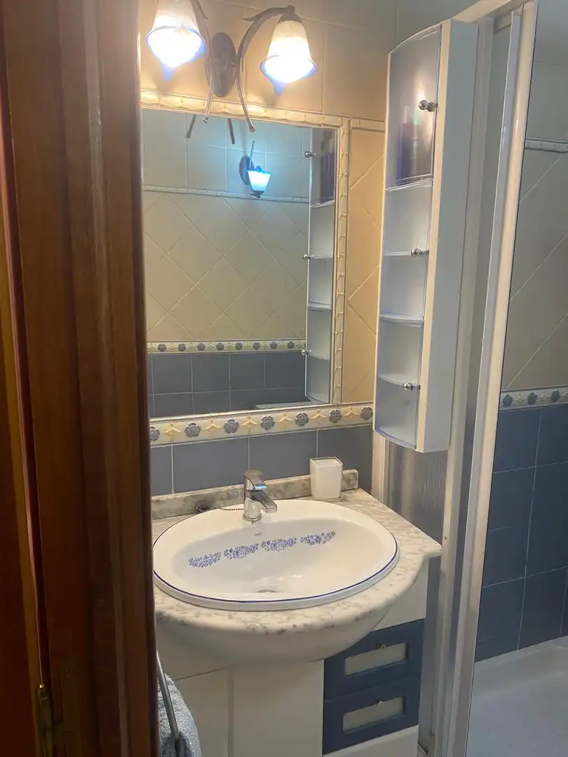Baño de Piso de alquiler en Getafe con Aire acondicionado, Calefacción y Terraza