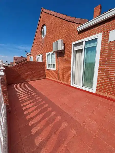 Houses for sale in ANTARTIDA, Las Conejeras - Esparragal