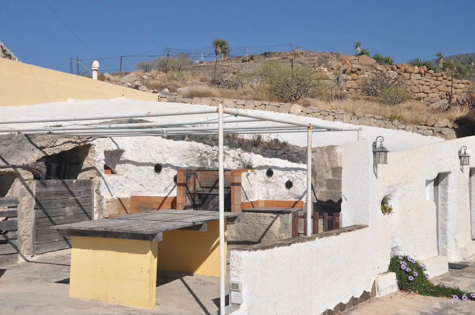 Außenansicht von Haus oder Chalet zum Verkauf in Güímar mit Privatgarten, Terrasse und Abstellraum