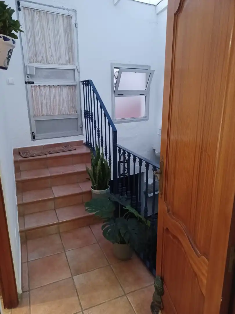Casa adosada en venda en San Martín del Tesorillo amb Aire condicionat, Jardí privat i Terrassa