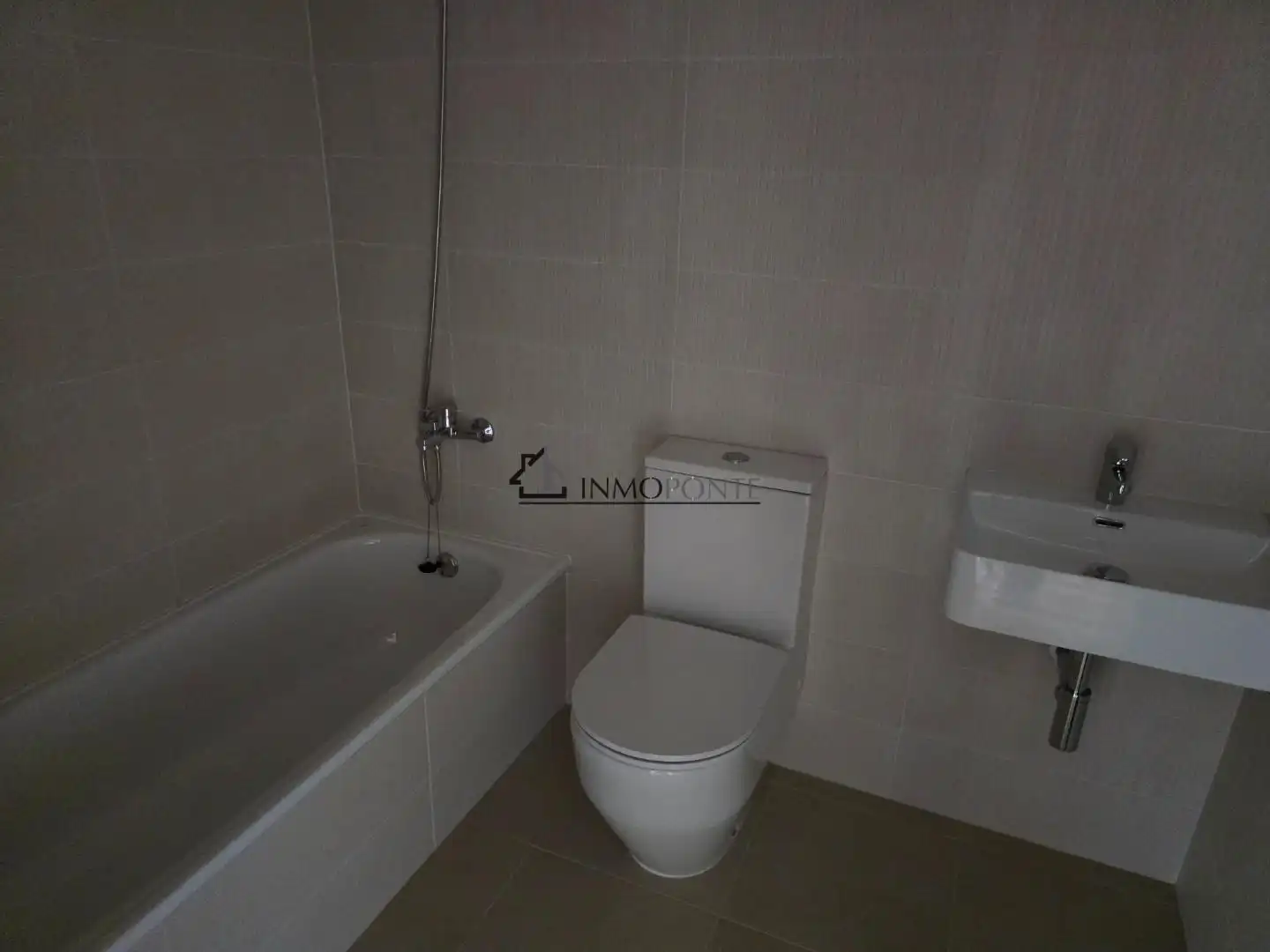Piso con ascensor en venta en Soutomaior, imagen 13