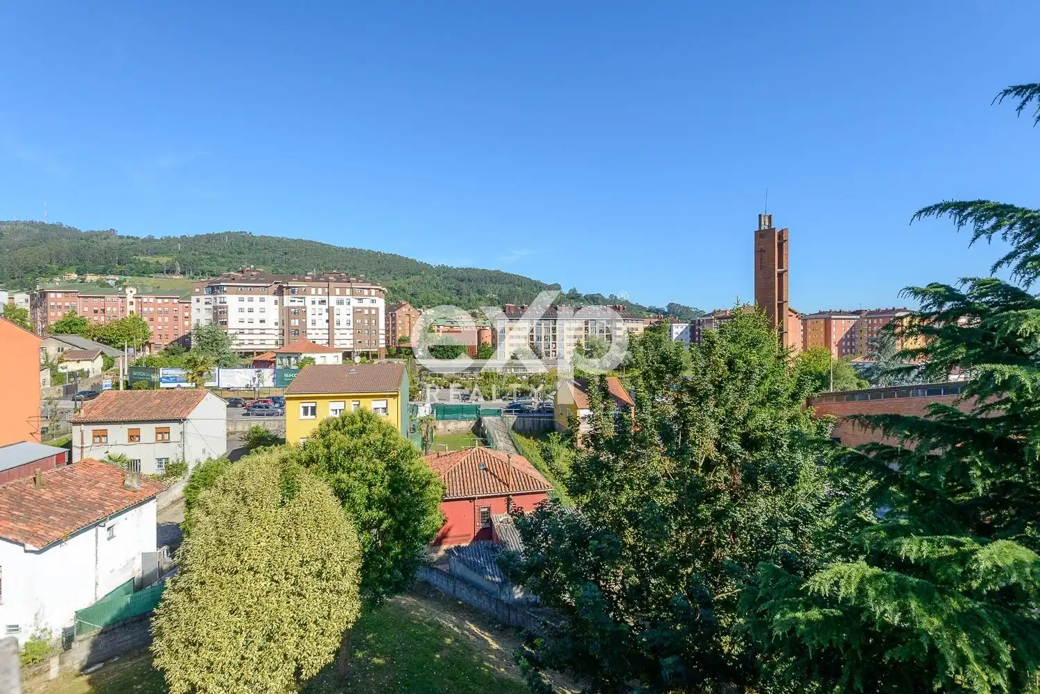 Exterior view of Flat for sale in Oviedo   with Heating, Storage room and Furnished