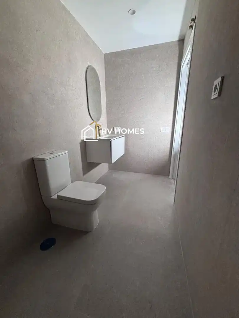 Bathroom of Flat for rent in Cáceres  with Air Conditioner and Furnished