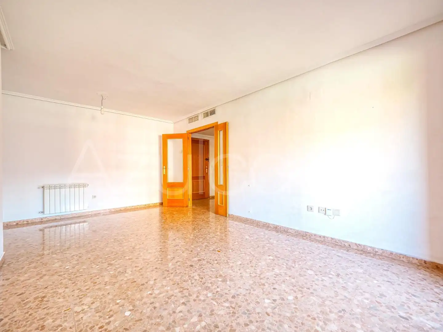 Sala d'estar de Pis en venda en Alicante / Alacant amb Calefacció, Terrassa i Traster