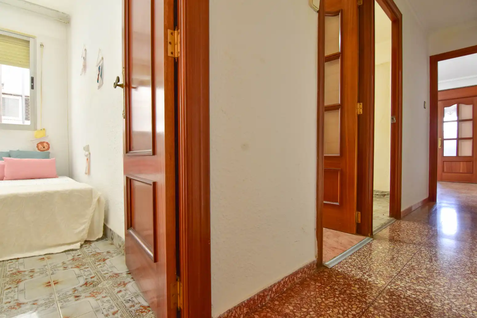 Dachboden zum Verkauf in Valencia mit Klimaanlage, Heizung und Terrasse