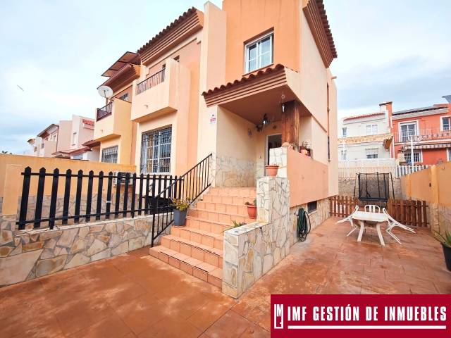 Casa-chalet en Venta en El Limonar
