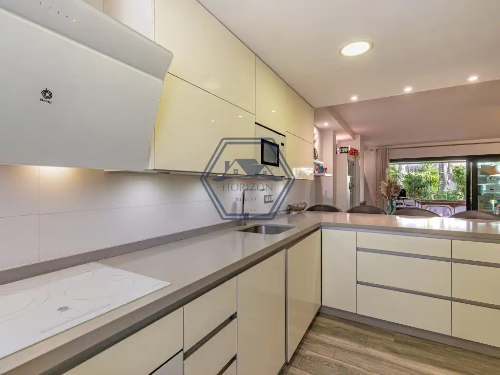 Casa a schiera con piscina in vendita a Avenida Picos De Europa, imagen 6