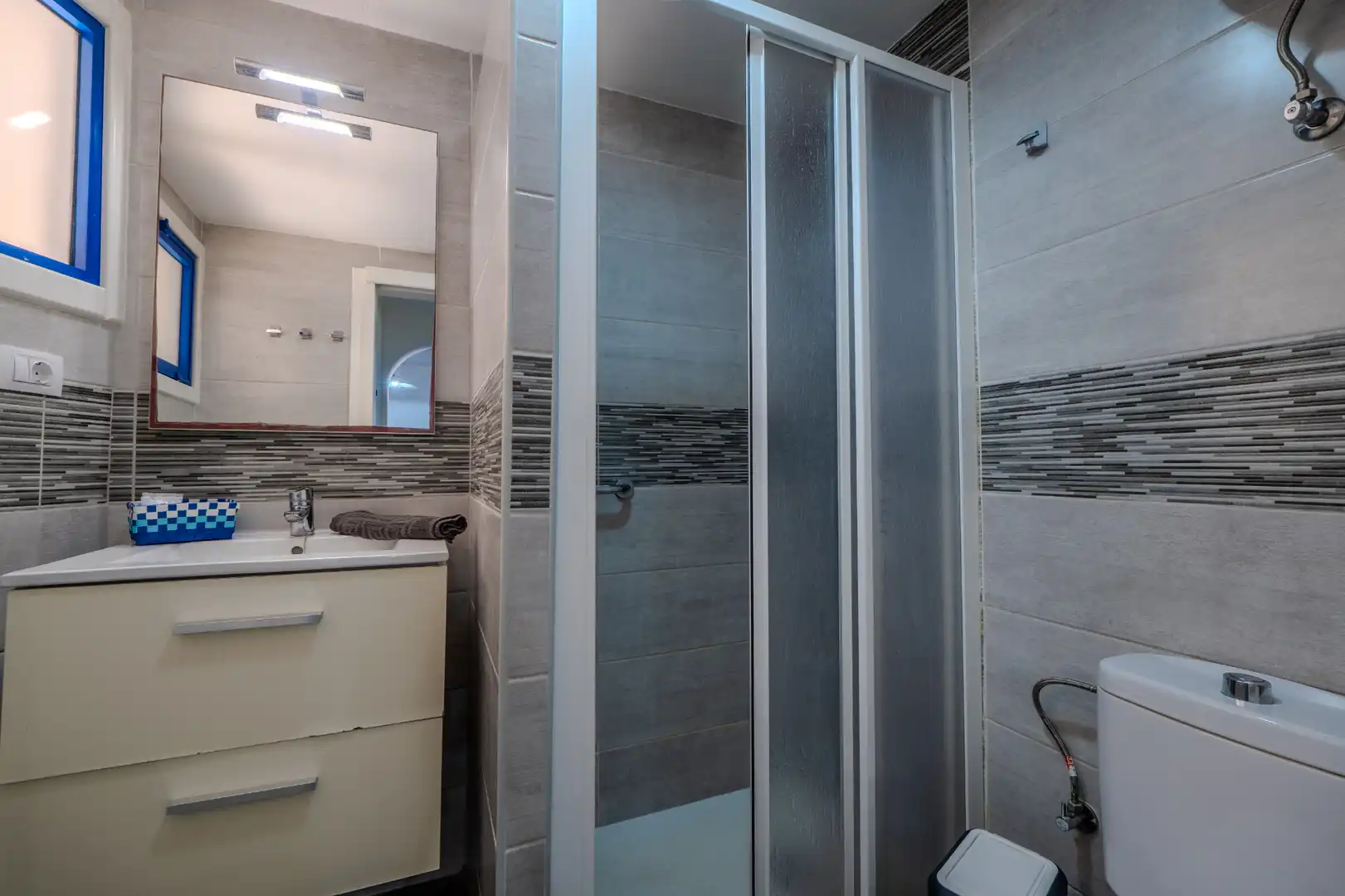 Bany de Apartament en venda en Mogán amb Aire condicionat, Terrassa i Moblat