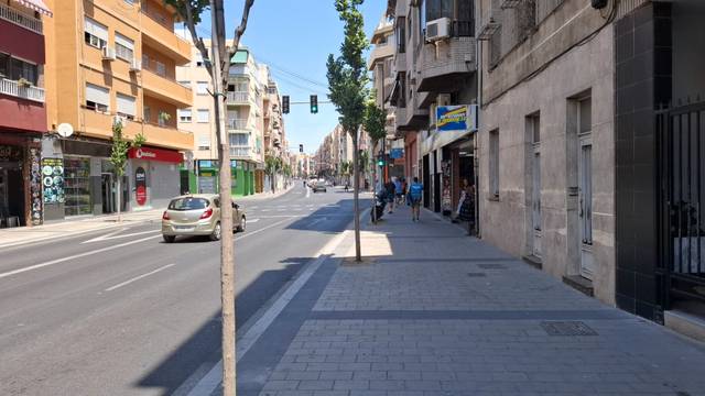 Local comercial en Venta en Calle del Maestro Alonso en Campoamor