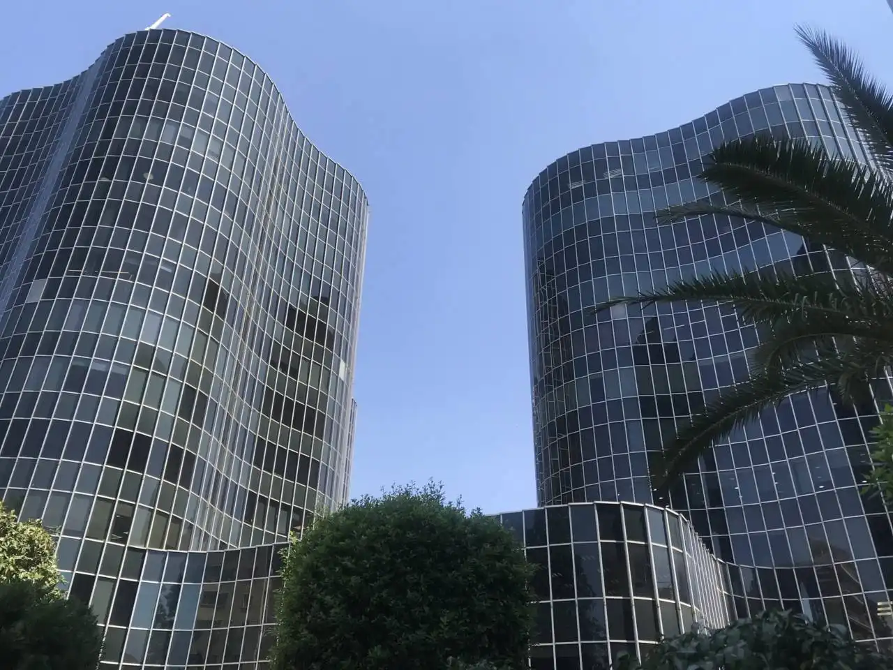 Außenansicht von Büro zur Miete in Barcelona mit Klimaanlage, Heizung und Alarm