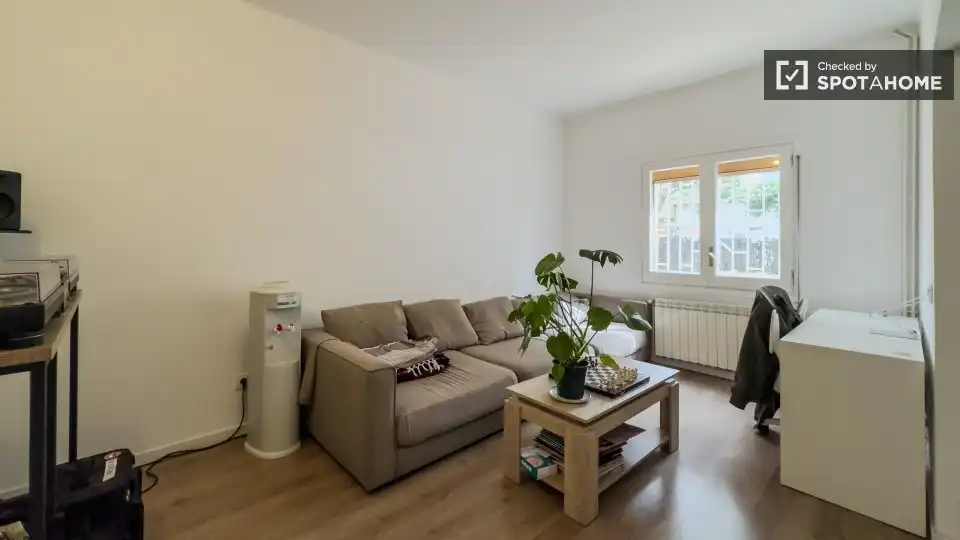 Living room of Flat for rent in Barcelona  with Air Conditioner, Heating and Furnished