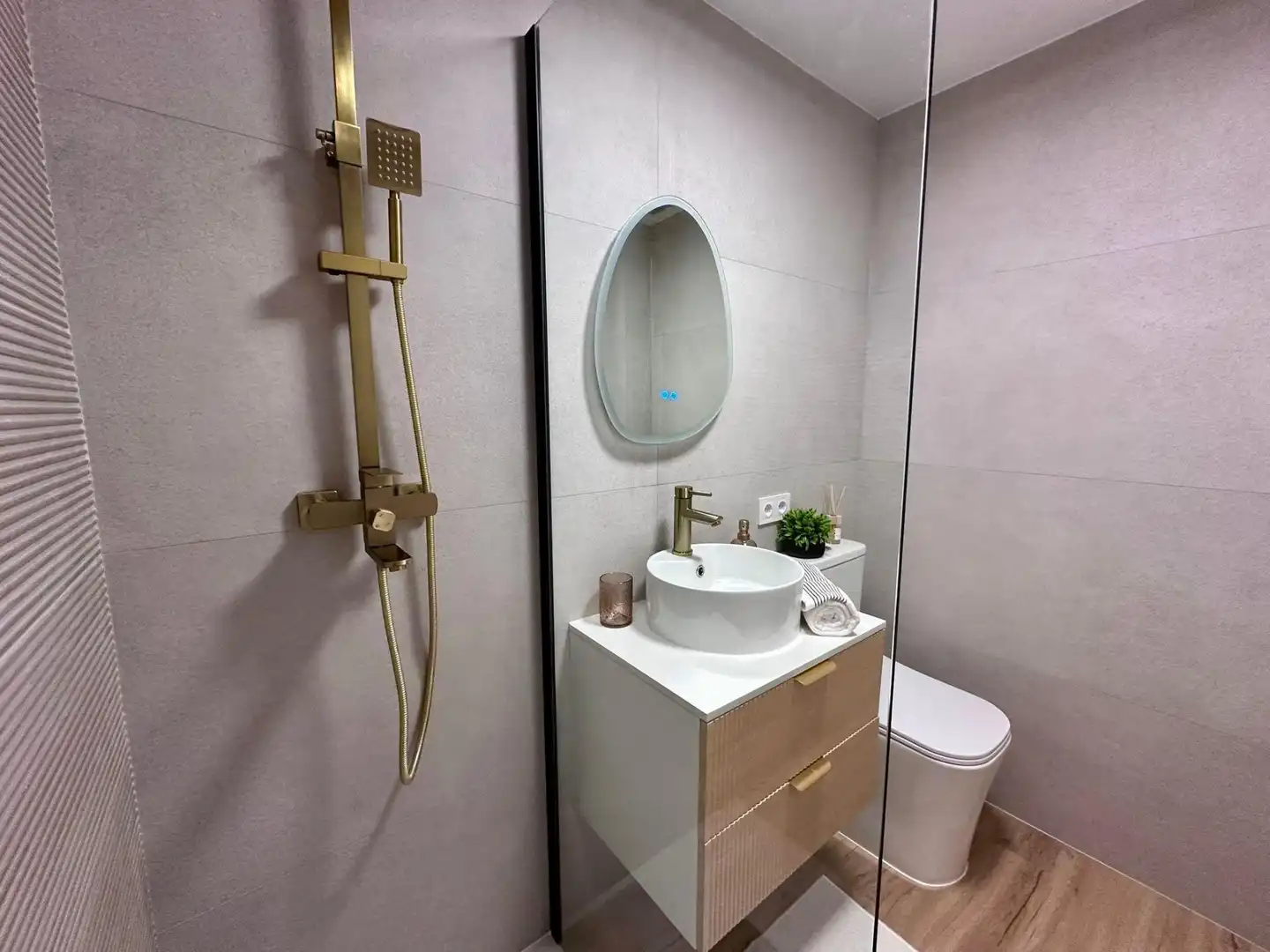 Apartamento con piscina en venta en N/A, imagen 24