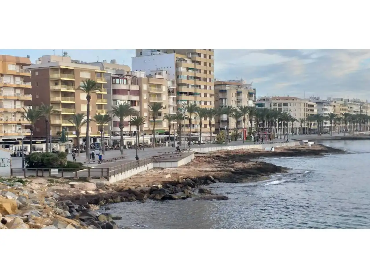 Vista exterior de Ático en venta en Torrevieja con Terraza