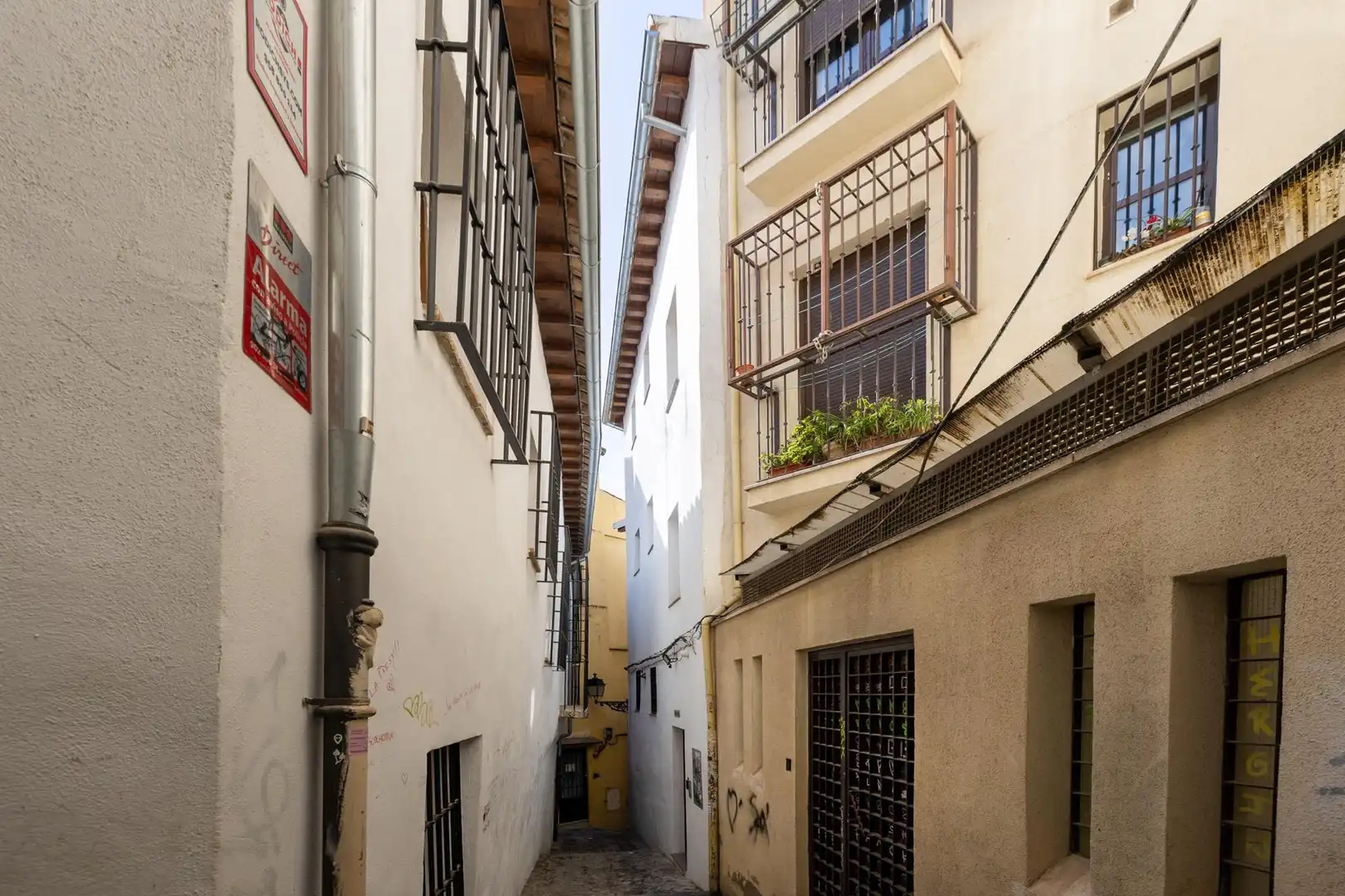 Vista exterior de Ático de alquiler en Granada con Aire acondicionado, Calefacción y Terraza