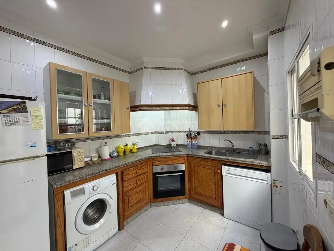 Kitchen of Flat for sale in Isla Cristina  with Air Conditioner, Heating and Terrace