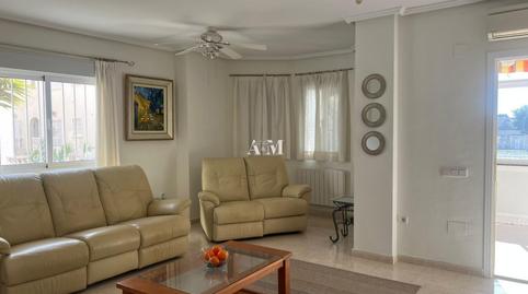 Foto 3 de Casa adosada de alquiler en Rojales, Alicante