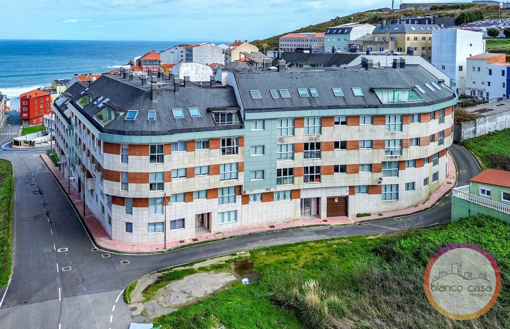 Vista exterior de Piso de alquiler en Malpica de Bergantiños con Calefacción, Terraza y Trastero