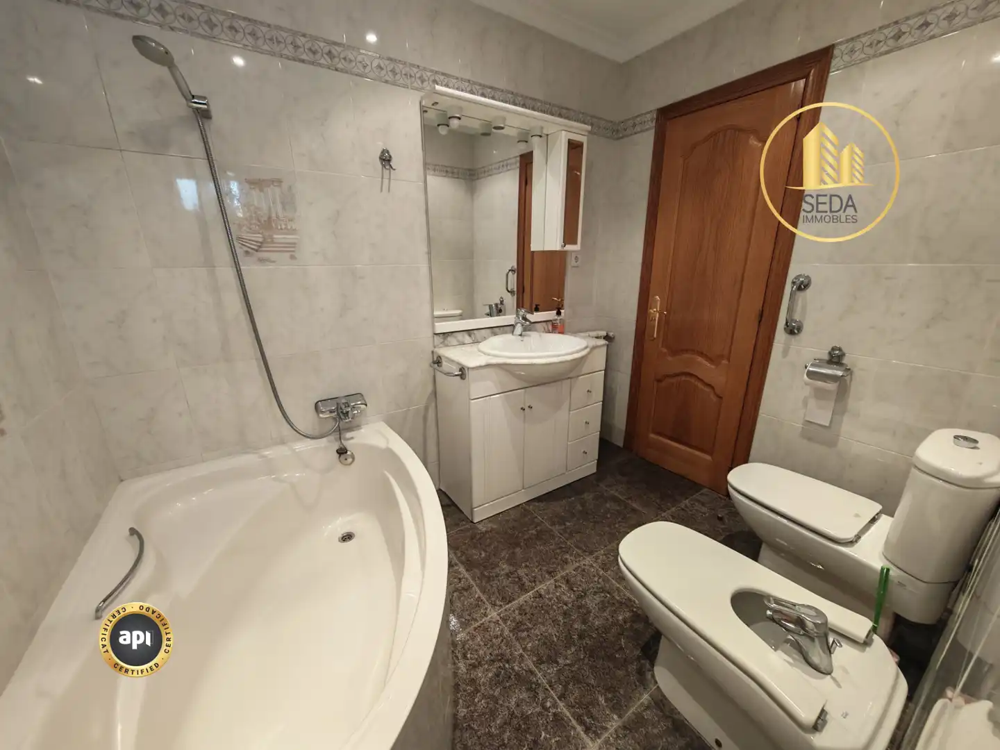 Baño de Casa adosada en venta en Monistrol de Montserrat con Aire acondicionado, Calefacción y Terraza
