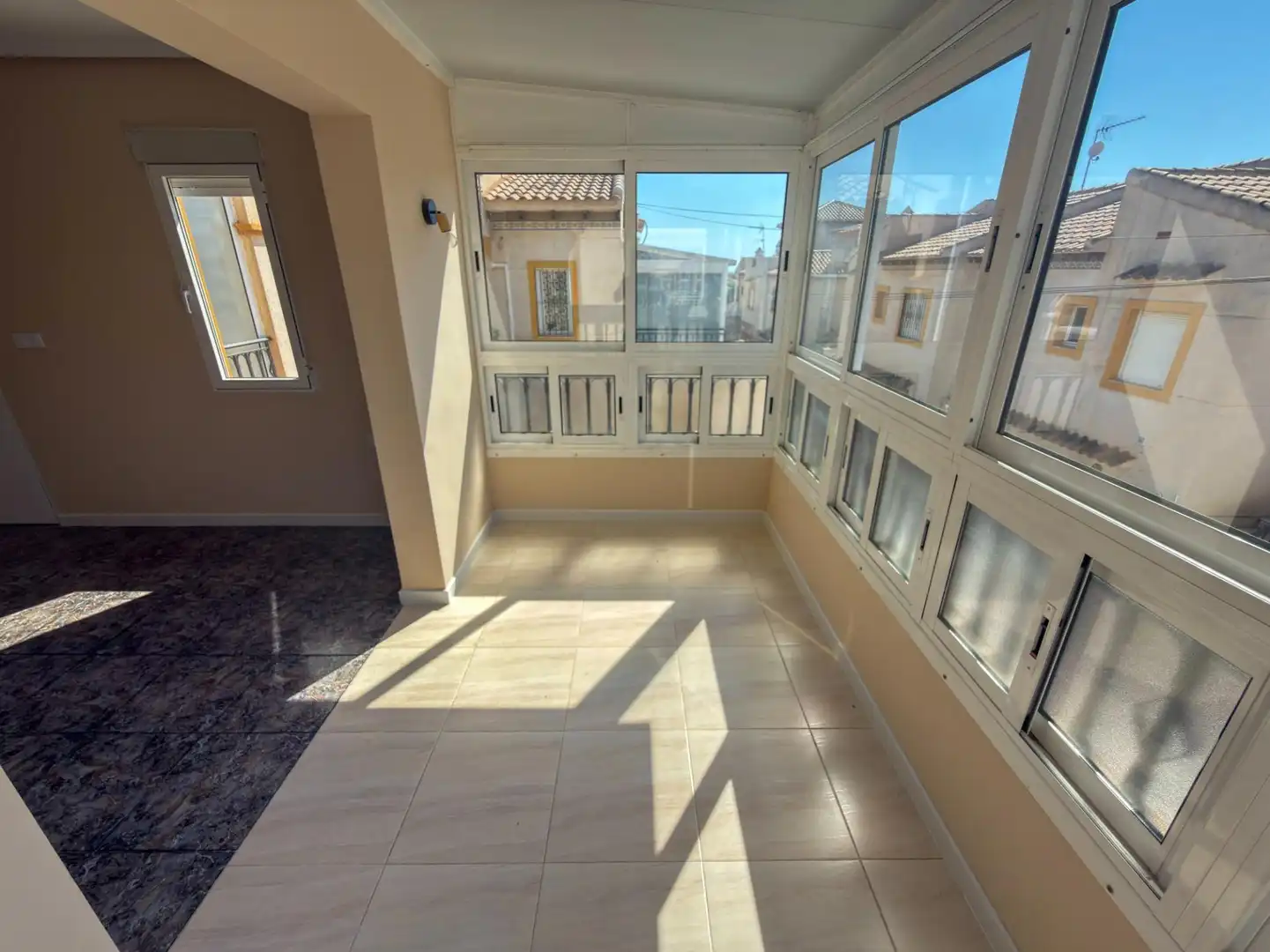 Bungalow with pool for sale in Calle HORIZONTE CL 4 2, imagen 6