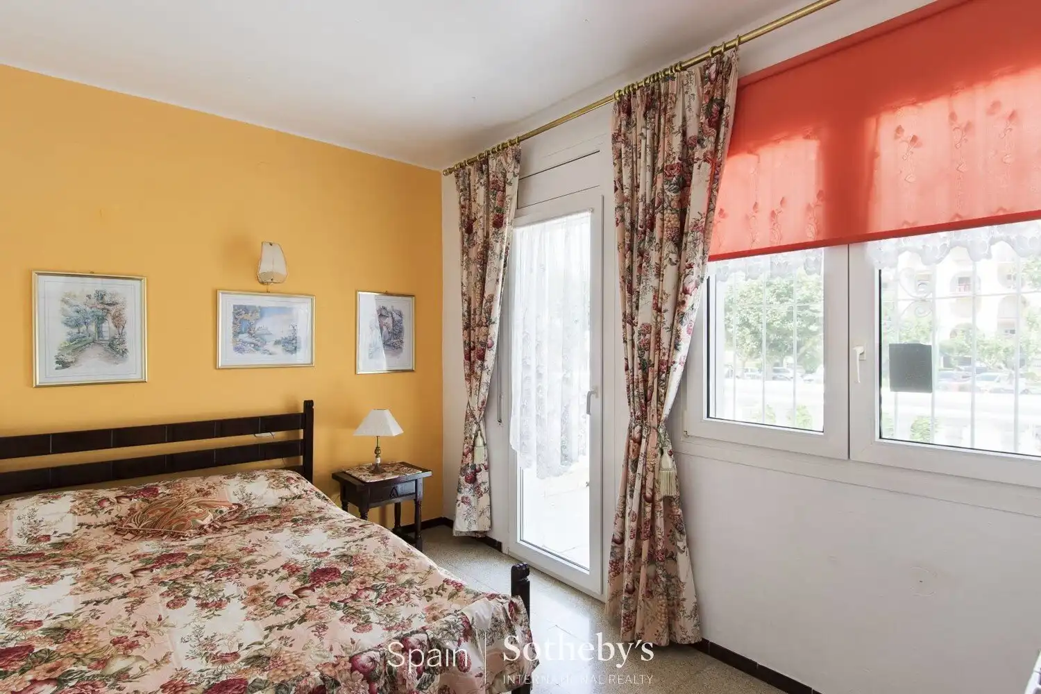 Casa amb piscina en venda a Carrer Badia, imagen 7