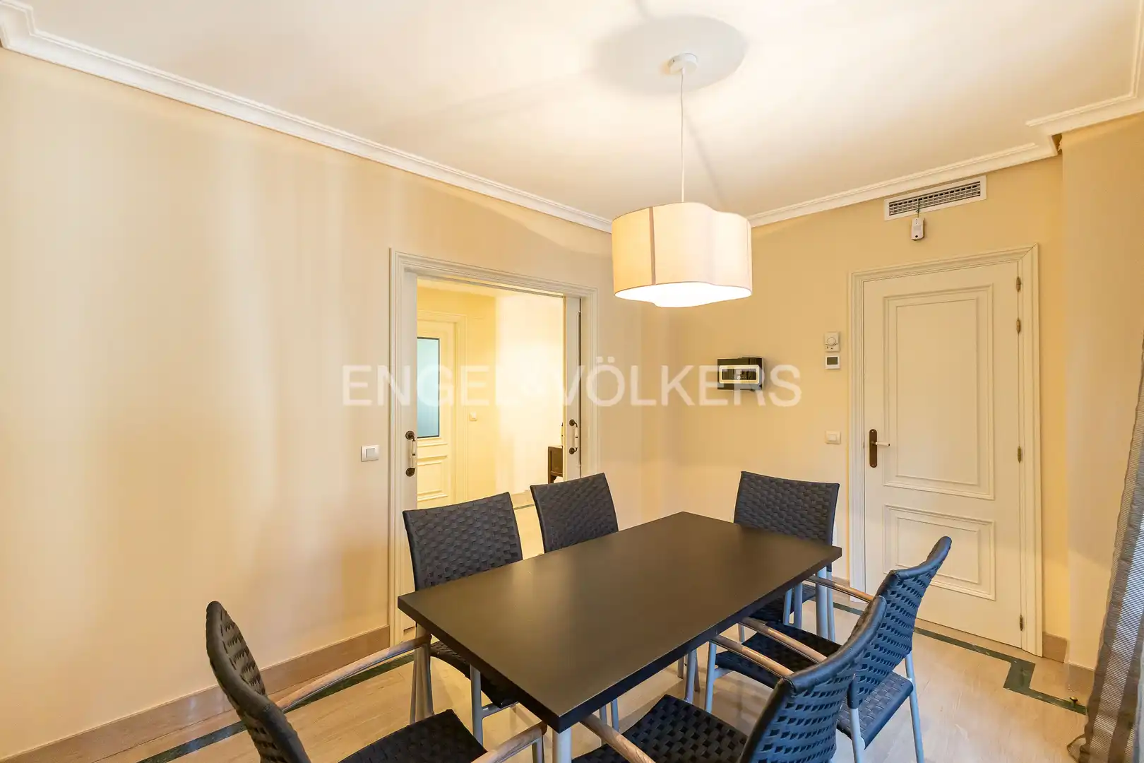 Houses for rent in Encinar de los Reyes