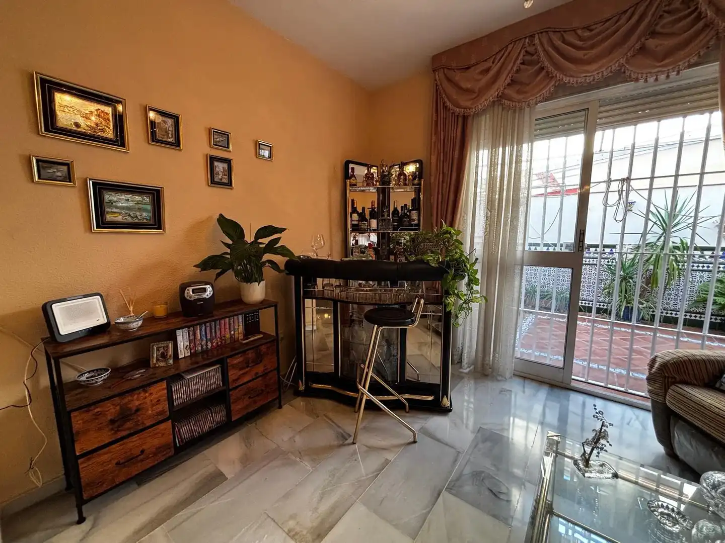Sala de estar de Piso en venta en Mairena del Aljarafe