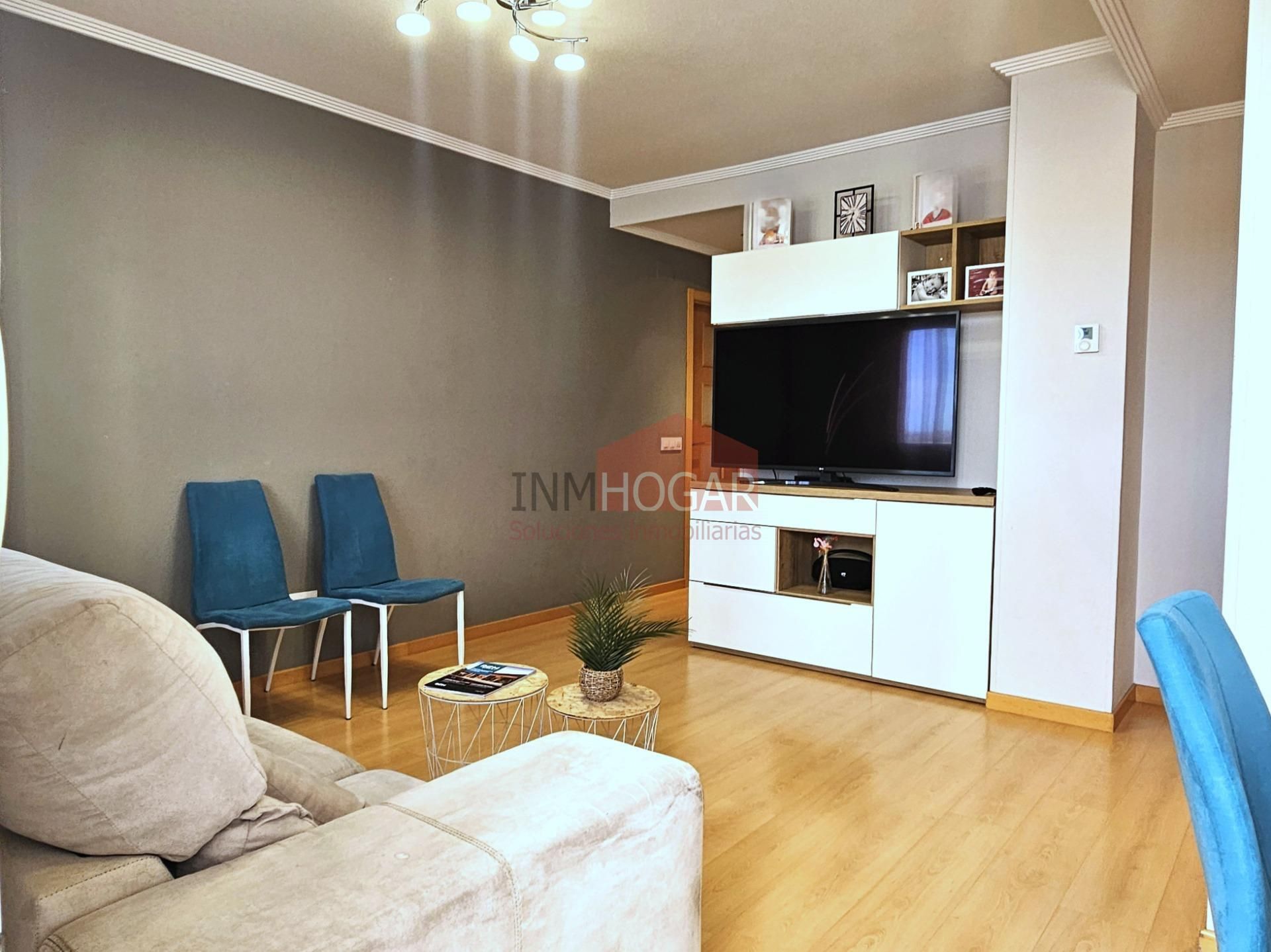 Piso en venta en Avenida JUVENTUD, Sónsoles