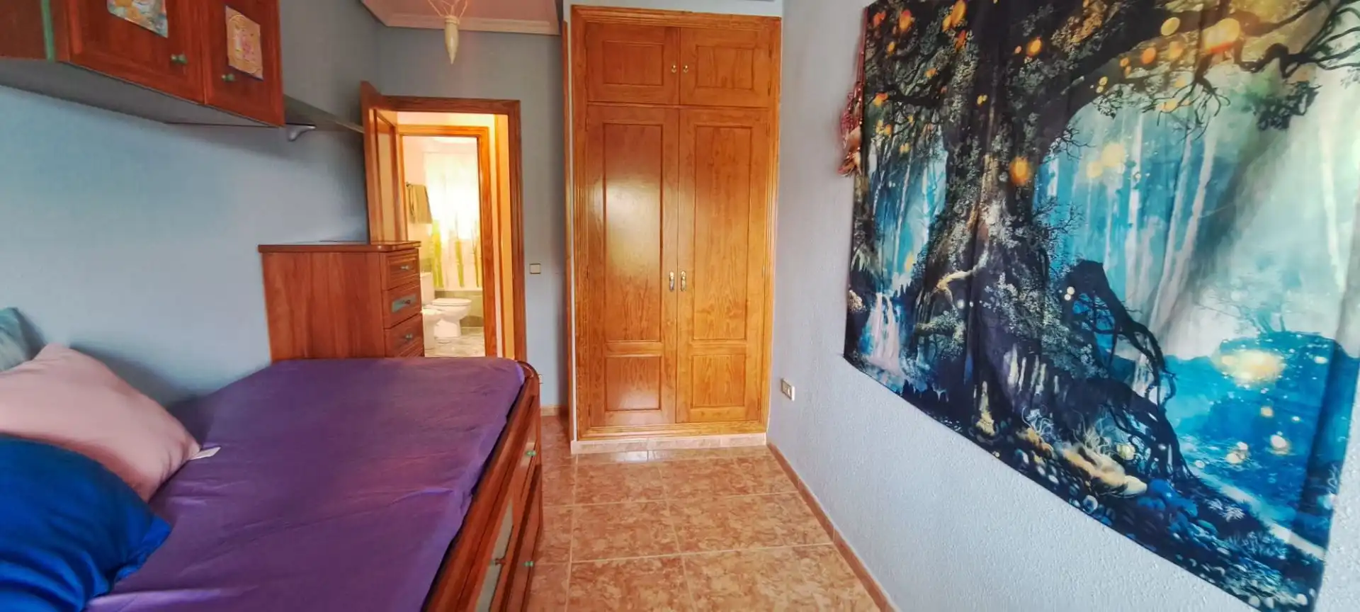 Habitación de Casa adosada en venta en Ávila con Calefacción y Amueblado