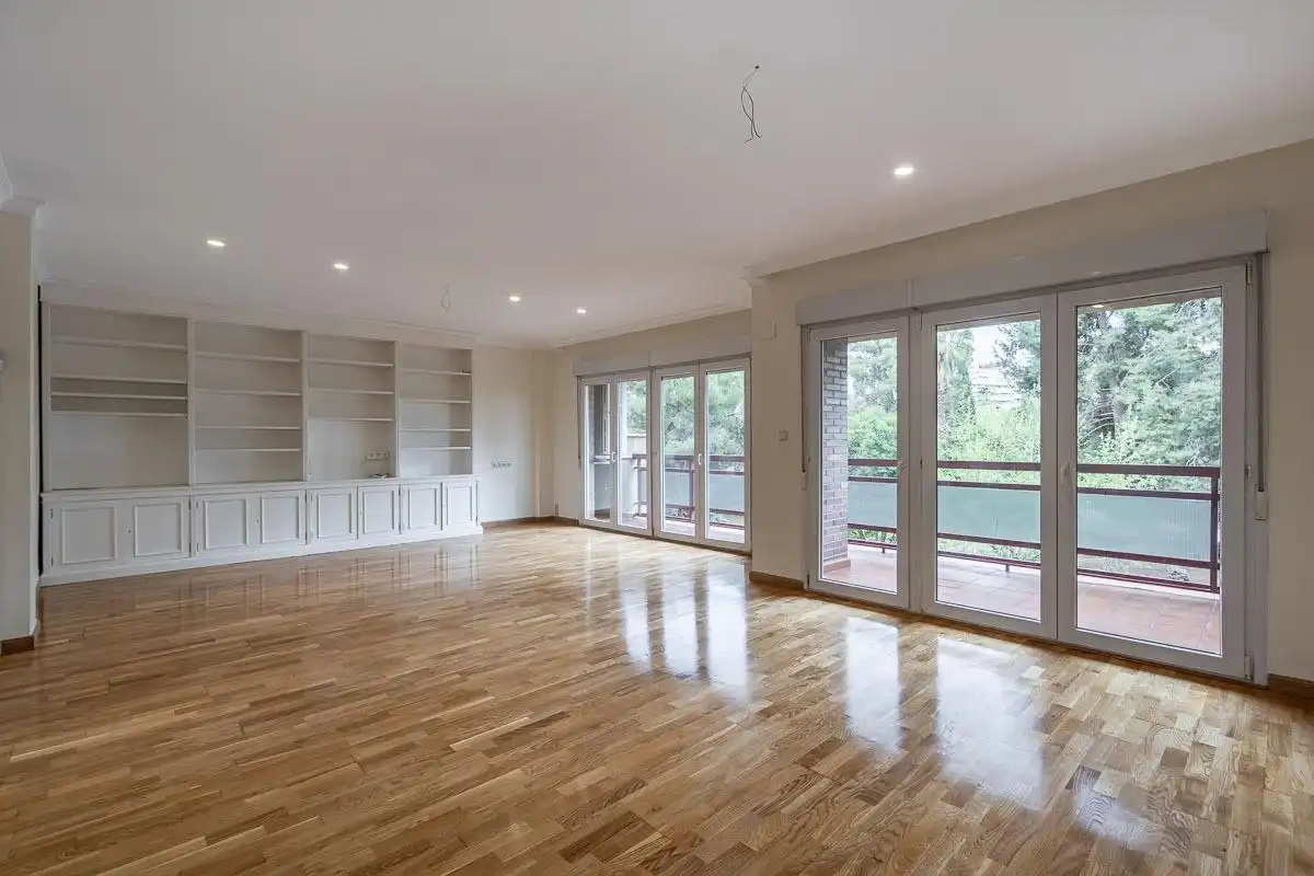 Sala de estar de Piso de alquiler en Granada con Aire acondicionado, Terraza y Balcón