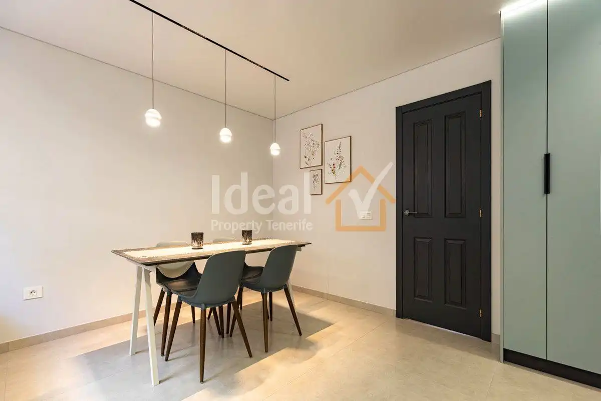 Terraced house with pool for sale in Jardin Botanico, imagen 11