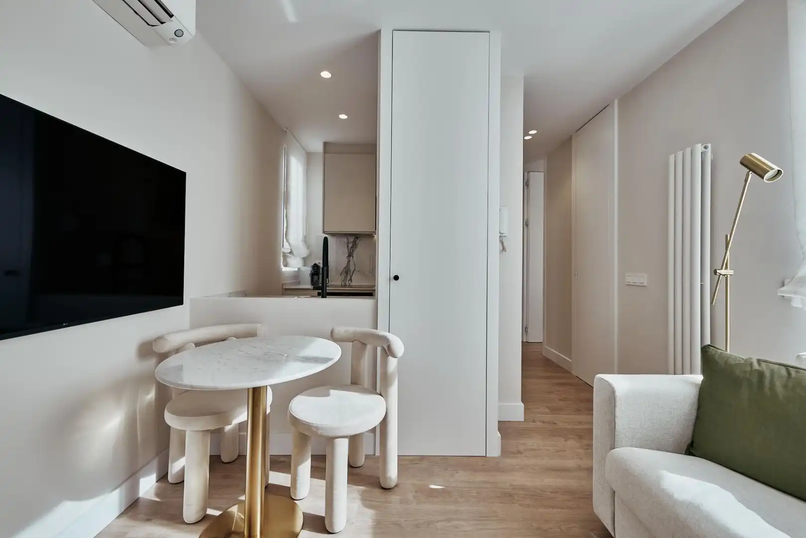 Sala de estar de Piso en venta en Madrid con Aire acondicionado, Calefacción y Amueblado