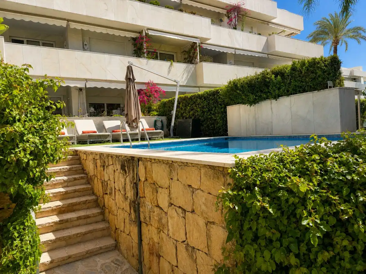 Wohnung mit Aufzug zum Verkauf in Nueva Andalucía, imagen 7