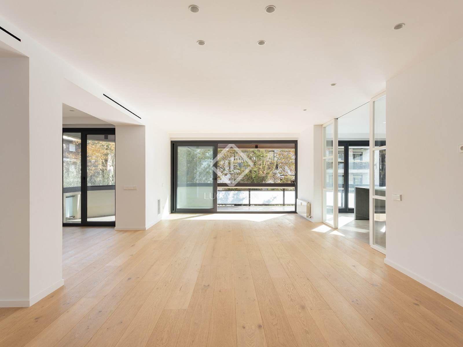 Sala de estar de Piso en venta en  Barcelona Capital con Aire acondicionado, Calefacción y Parquet