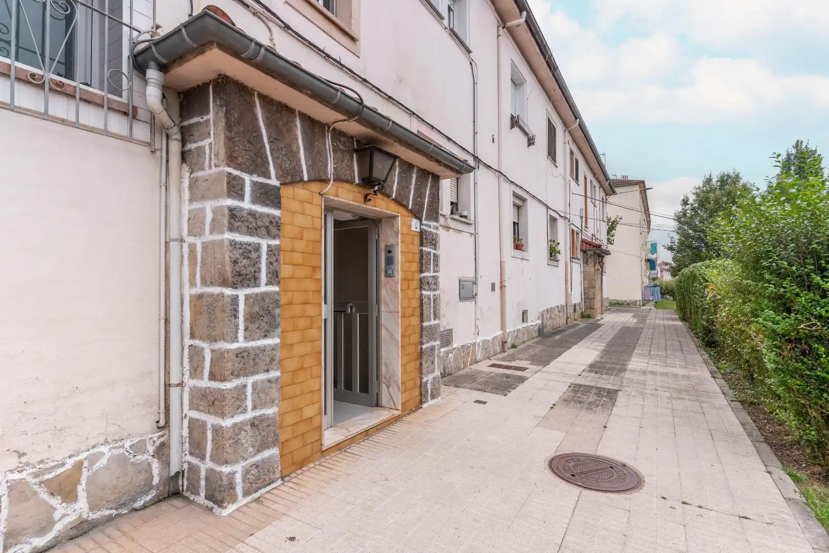 Planta baixa en venda a Calle de Grueros, 4, Roces
