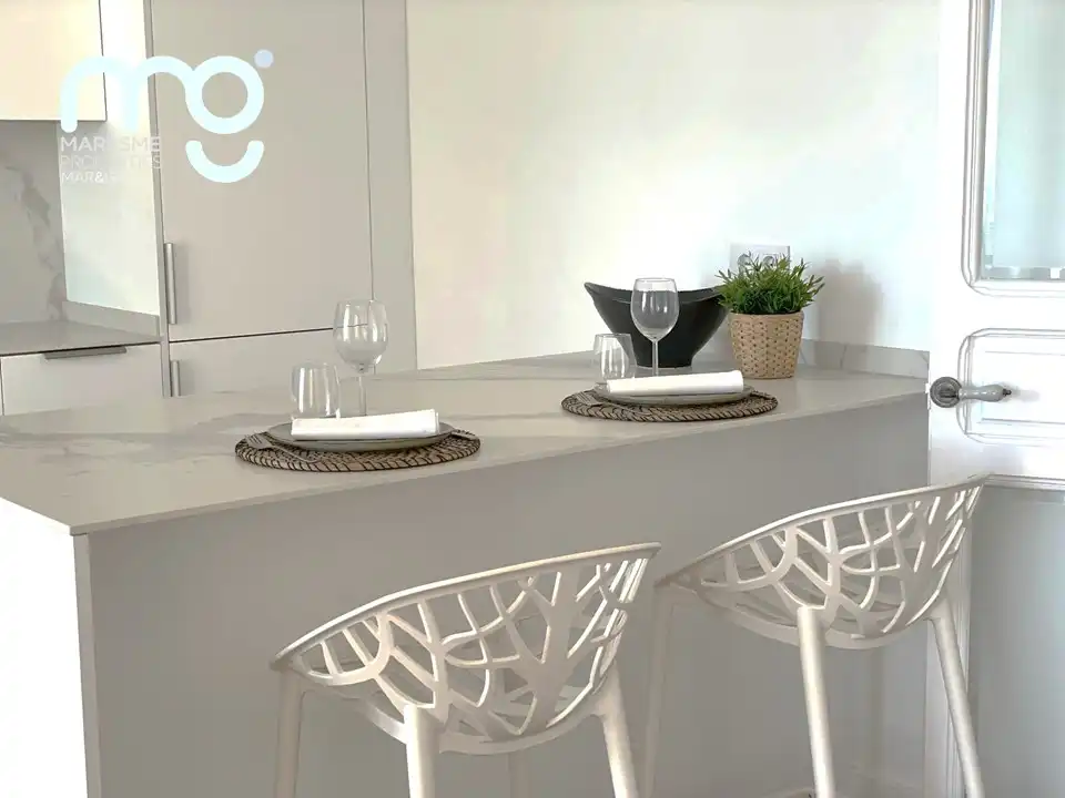 Dining room of Flat for rent in El Masnou  with Air Conditioner, Heating and Parquet flooring