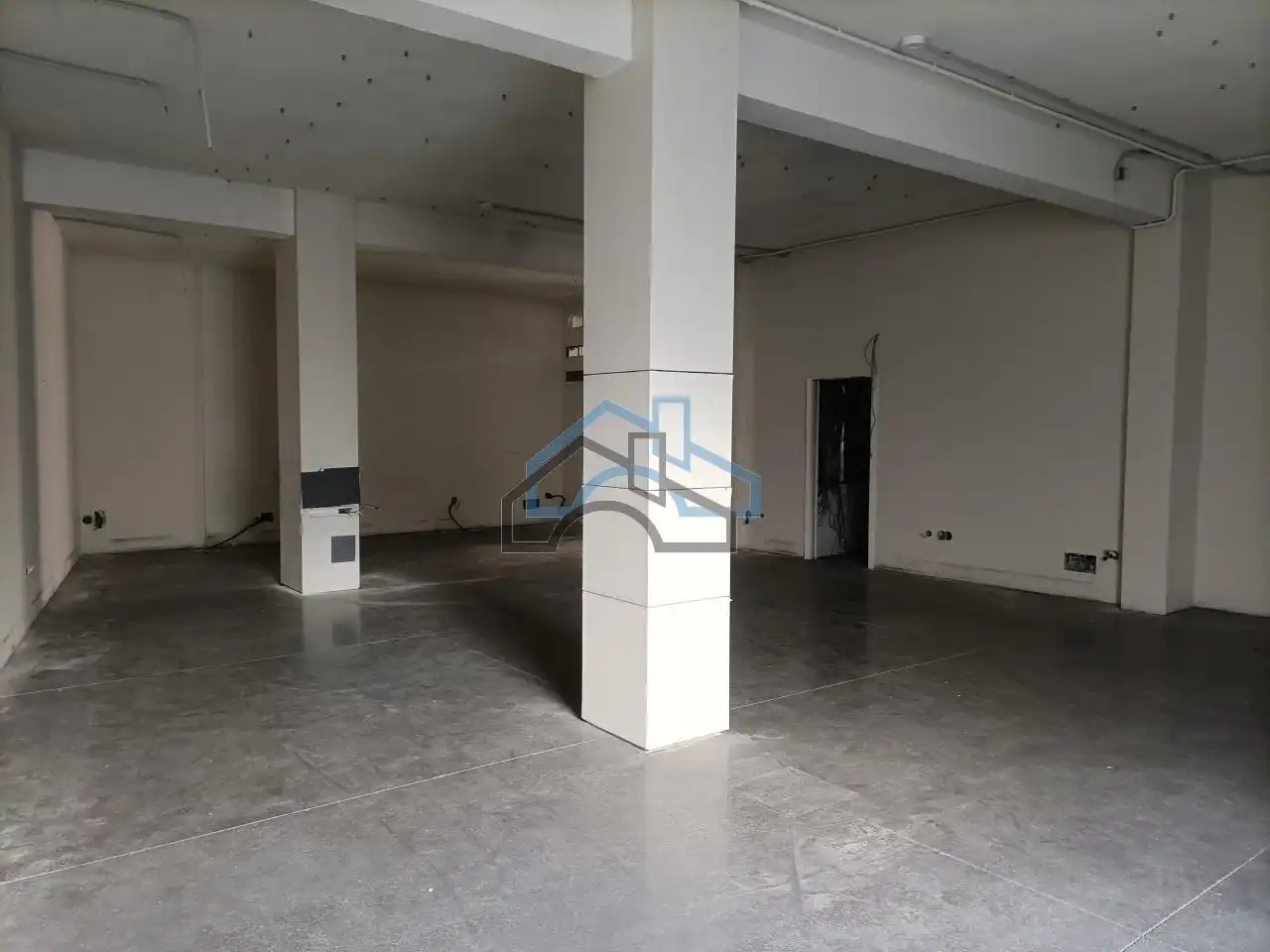 Local comercial en alquiler en Cambre, imagen 5