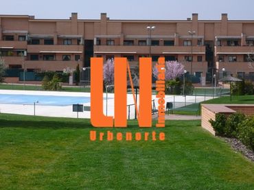 Piso con piscina en alquiler en Villanueva de la Cañada ciudad