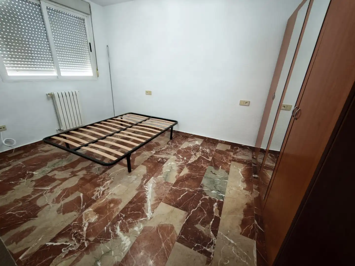 Apartament amb ascensor de lloguer a Avenida Isabel la Católica, imagen 9