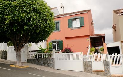 Exterior view of Single-family semi-detached for sale in Santa Brígida  with Private garden, Terrace and Storage room