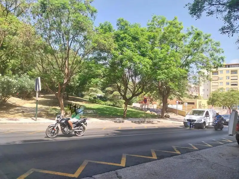 Gewerbefläche zum Verkauf in Estepona Pueblo